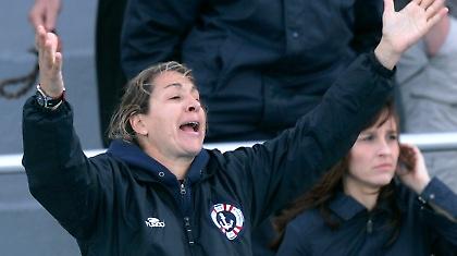 Τυπικά τέλος η Καμμένου