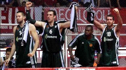 Εφυγαν, λέει, ο Σπανούλης και ο Πέκοβιτς