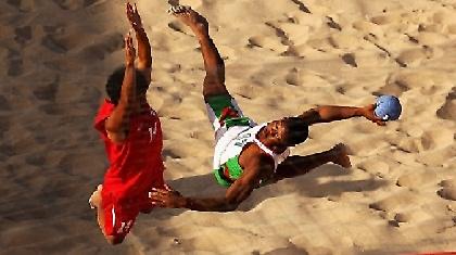 Άμμος, τέρμα και μία μπάλα