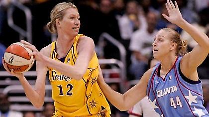 «Έφυγε» η Ντίντεκ