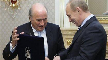 Πούτιν: «Ανοησία που κατηγορούν τον Μπλάτερ»