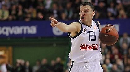 Φεύγει από τη «Φενέρ» ο Γιασικεβίτσιους