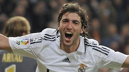 Θέλουν και Ιγκουαϊν στη «Γιούβε»