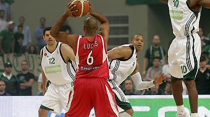 Γκόρντον: «Η άμυνα το κλειδί της νίκης»