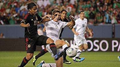 Με Ντος Σάντος το Μεξικό (video)