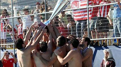 Η ιστορία γράφεται με κόκκινα γράμματα