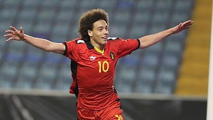 Κοντά σε Βίτσελ, βλέπει και Μοντολίβο η Μίλαν