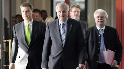 «Δεν θα δώσουμε λευκή επιταγή στην Ελλάδα»