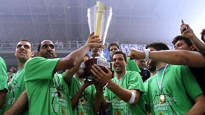 Το πάρτι του παντοτινού πρωταθλητή (pics)