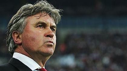 Ετοιμάζει «βαλίτσες» ο Χίντινκ!