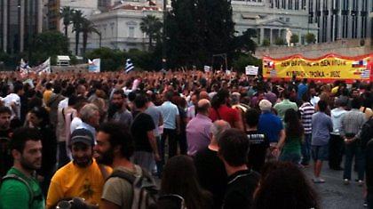 Εικόνες Αργεντινής (!) βλέπει το Bloomberg