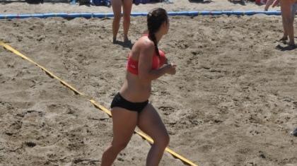 Αγωνίζεται χωρίς την αριστερή της παλάμη!