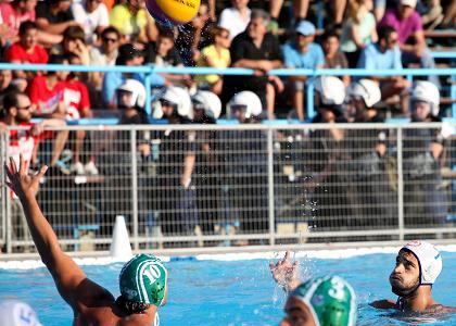 «Να μην αμφισβητηθεί η ‘ερυθρόλευκη χούντα’»