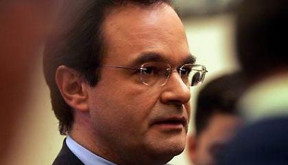 Έχουν στη «μπούκα» τον Παπακωνσταντίνου!