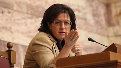 «Αγανακτισμένοι» και μέσα στην Βουλή