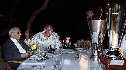 Το δείπνο των πρωταθλητών (pics)