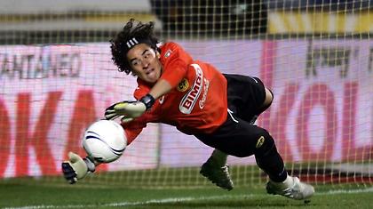 Στην Παρί ο Οτσόα