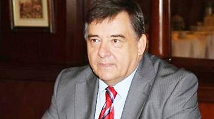 Γ.Καρατζαφέρης: ''Είστε κυβέρνηση κολεγιόπαιδων''