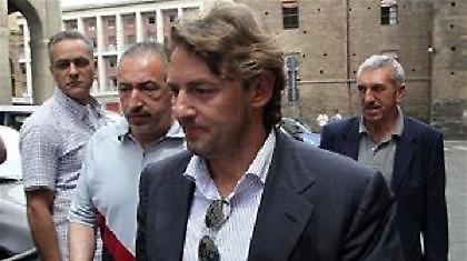 «Δεν έχω σχέση»