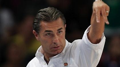 Σκαριόλο: «Στο Μιλάνο δεν πουλάς φούμαρα»