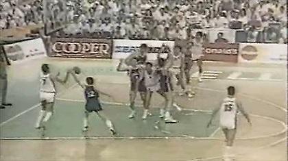 Τη νίκησε για πρώτη φορά! (videos)