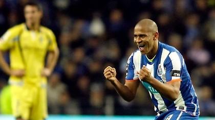 Καλύτερα στην Πόρτο κι αναπληρωματικός…