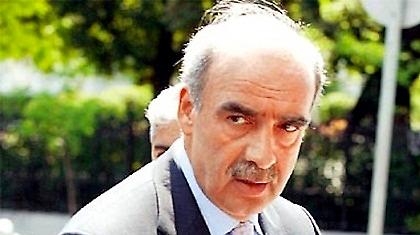 «Γαλλικά» του Μεϊμαράκη στον Παπανδρέου για το μεσοπρόθεσμο (video)