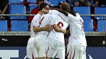 Με το αριστερό η διοργανώτρια!