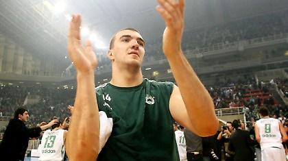 Πέκοβιτς: «Ποτέ ερυθρόλευκος»