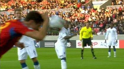 Νέος Μαραντόνα χτύπησε την Αγγλία!