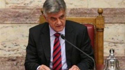 Στο νοσοκομείο ο Φ. Πετσάλνικος