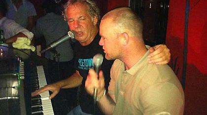 Γουέιν -Κακοφωνίξ- Ρούνεϊ! (video)