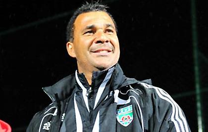 Παίζει το… κεφάλι του ο Γκούλιτ