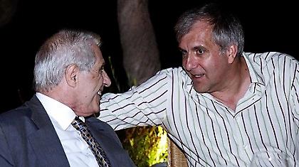 Ποιοι είναι αυτοί οι Αμερικανοί; Tι μπόι έχουν;