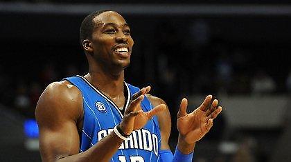 Ο Ντουάιτ χορεύει Χάκα (Video)