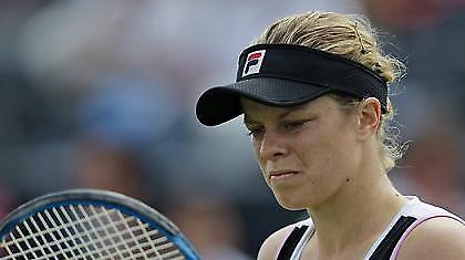 «Νοκ άουτ» η Κλάιστερς