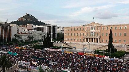 Όταν η πλατεία κερδίζει…