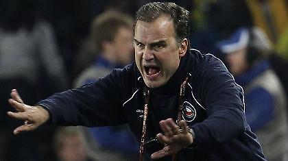 «Όχι» από Μπιέλσα, ψάχνουν τον επόμενο