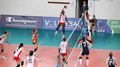 Κατέρρευσε μετά το πρώτο σετ