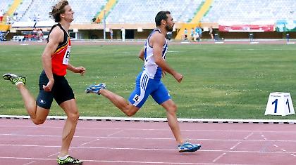 Πρωτιά για Ιακωβάκη