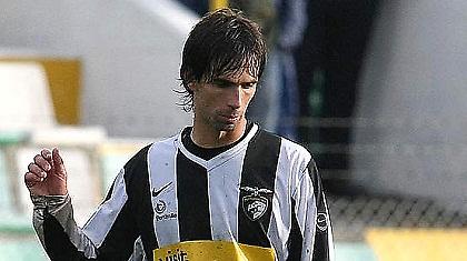 Στην Μπενφίκα ο Κοέλιο