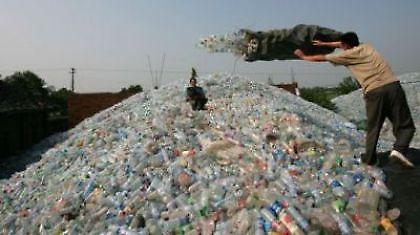 Σκουπίδια η φανέλα της Μπαρτσελόνα!