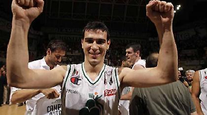 Η φιέστα της Σιένα και του Ζήση (video/pics)