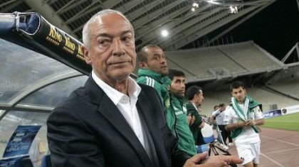 Να πάρει παίκτες και όχι... γατιά!