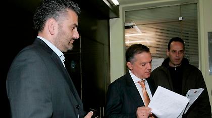 ΕΣΑΚΕ κατά Καραμανλή