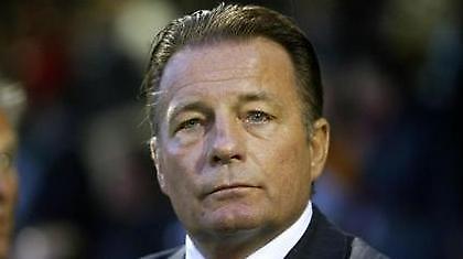 Ο Αντριάνσε στον πάγκο της Τβέντε