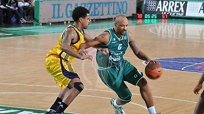 Πάει για Σμιθ η Μακάμπι