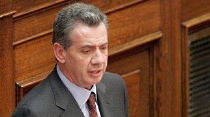 Παραίτηση-«βόμβα» του εισηγητή για το Mεσοπρόθεσμο