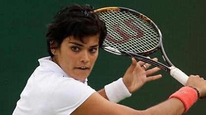 Πέρασε η Λένα