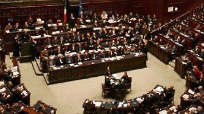 Επεισόδια έξω από την ιταλική Βουλή